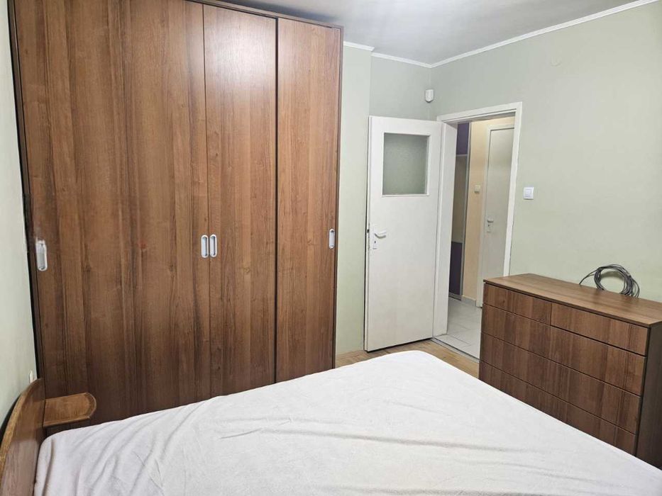 Дава се под наем Тристаен апартамент в София, Младост 1 - 90 кв.м за 747.66 € - Снимка #3