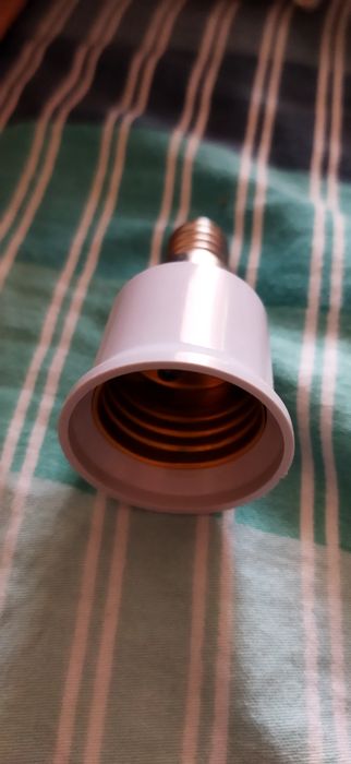 Adaptor bec e 14-e27