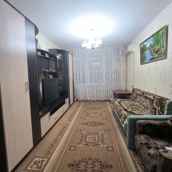 Продам 2 ком квартиру в центре