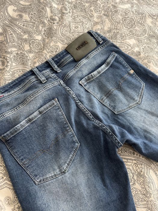 Мъжки Дънки DIESEL 32 размер