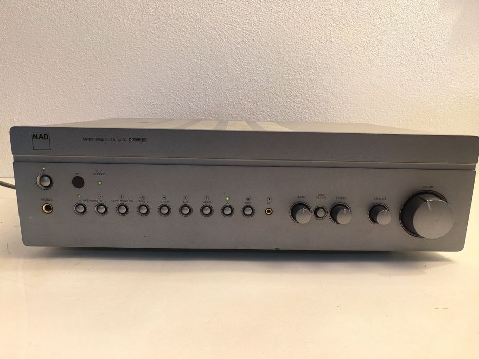 Amplificator NAD C 355 BEE statie