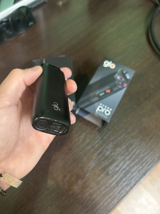 Vând un aparat glo hyper pro si 2 veev uri
