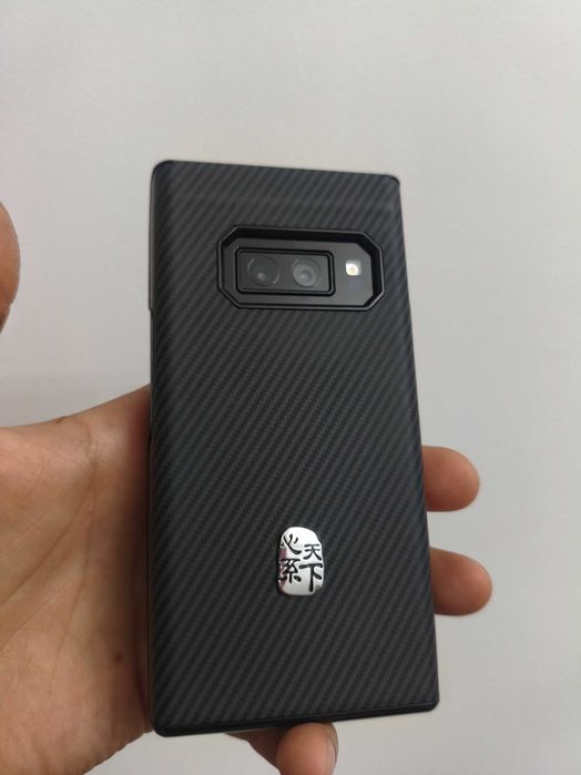 Samsung w2019 silver 256gb