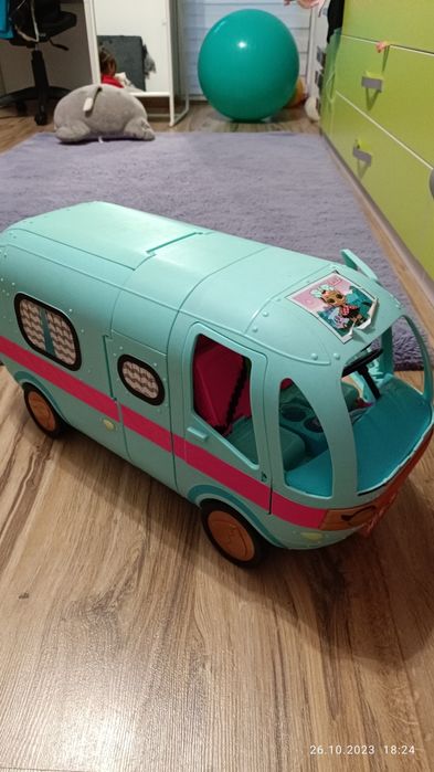 Детска каравана играчка на LOL