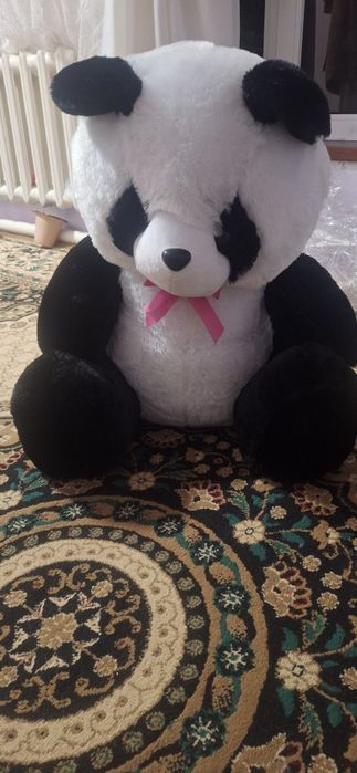 Myaxkiy igrushkalar sotiladi