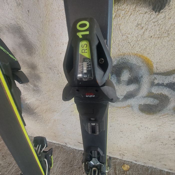 Schiuri fischer rc One F17 L160cm