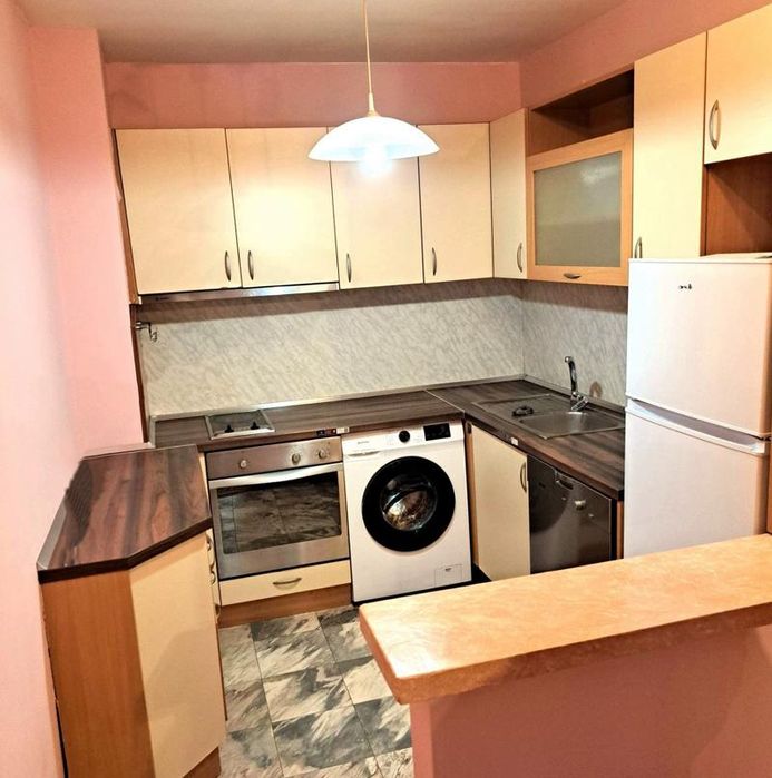 Тристаен, под наем, ж.к Манастирски ливади