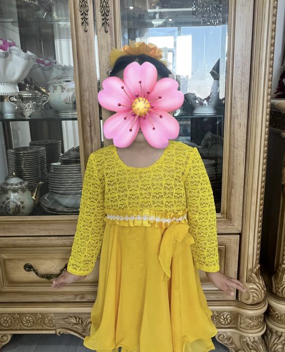 Красивое платье с бантиком