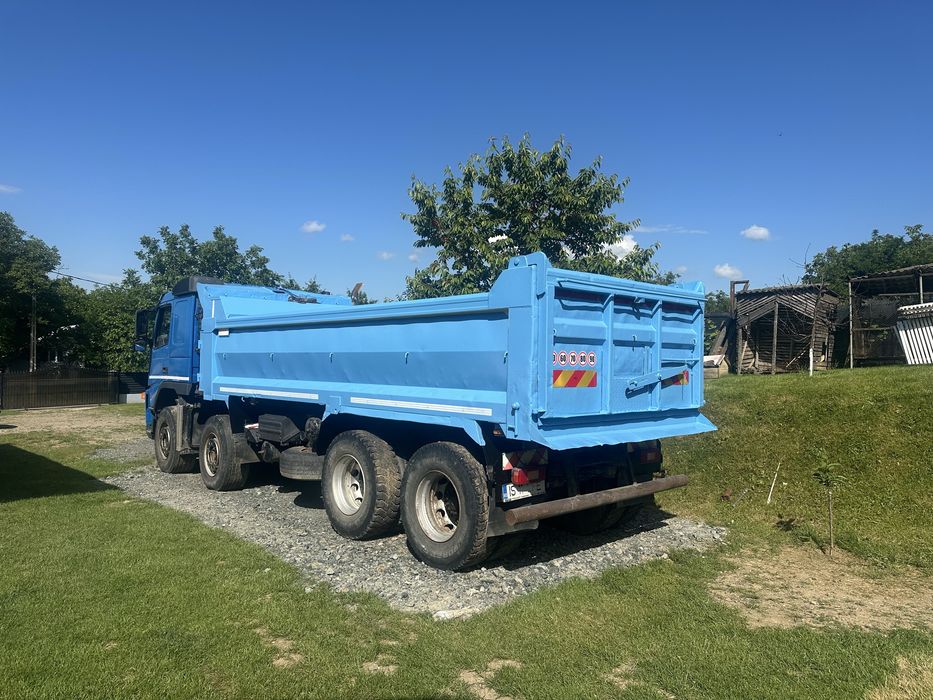 Volvo FM12 8x4  Basculanta