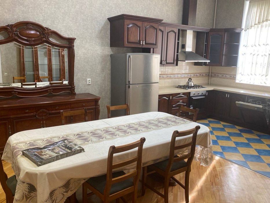 Аренда Космонавтов Добротный Дом 4.5 соток