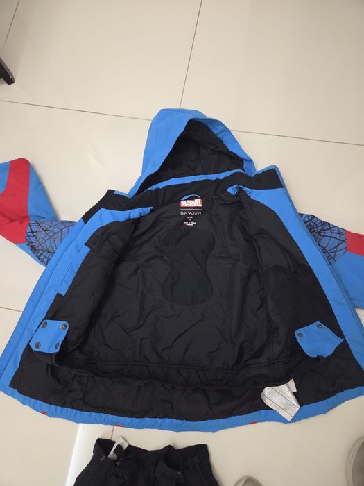 Vand costum ski spyder 14 ani