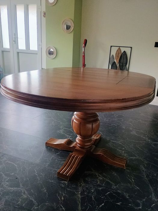 Vand masa lemn masiv extensibila cu 6 scaune