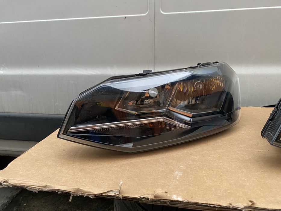 Фарове far фар за Фолксваген Поло 2017-18 2Г Vw Polo 2G1941005 ляв ори