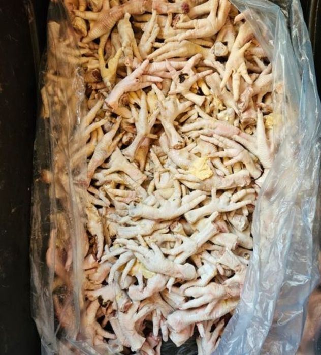 Спинки кур, корма для собак и кошек