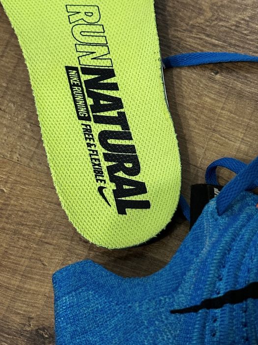 Беговые кроссовки Nike Free RN Flyknit