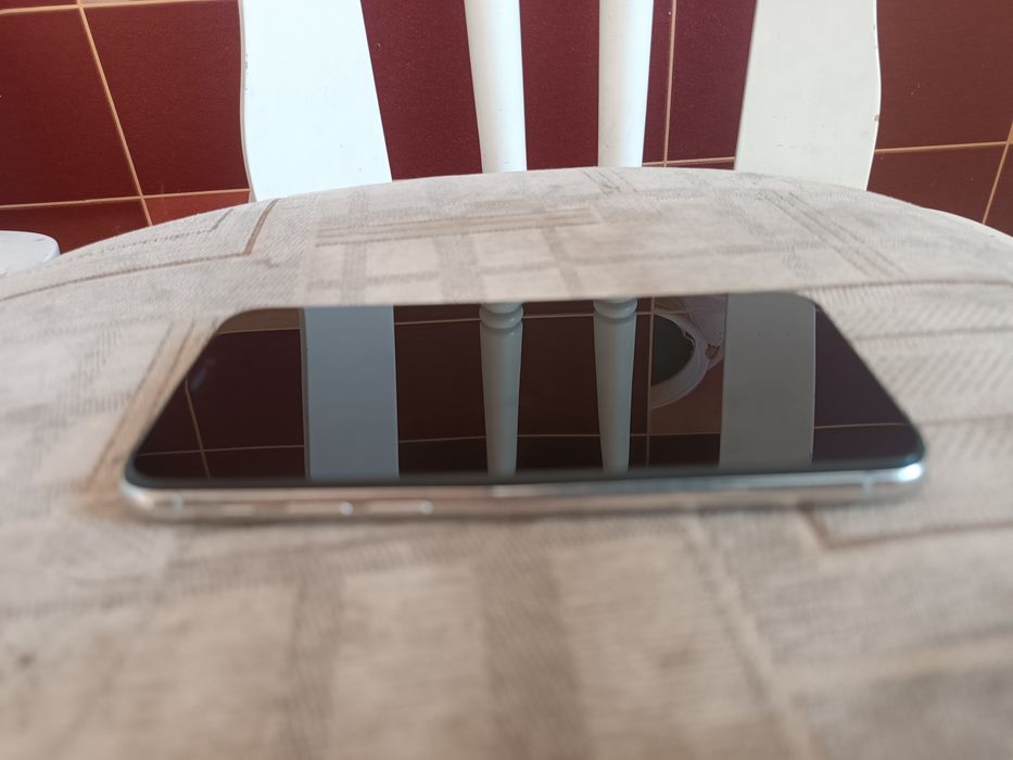 iPhone 11 pro 64gb с минусами