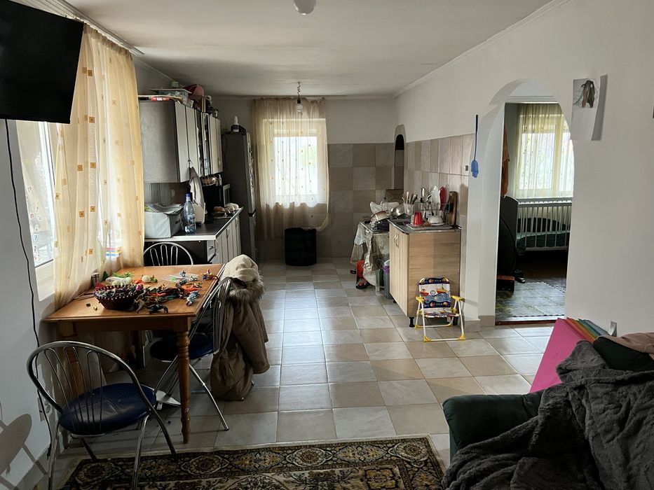 Casa de vanzare fierbinti targ