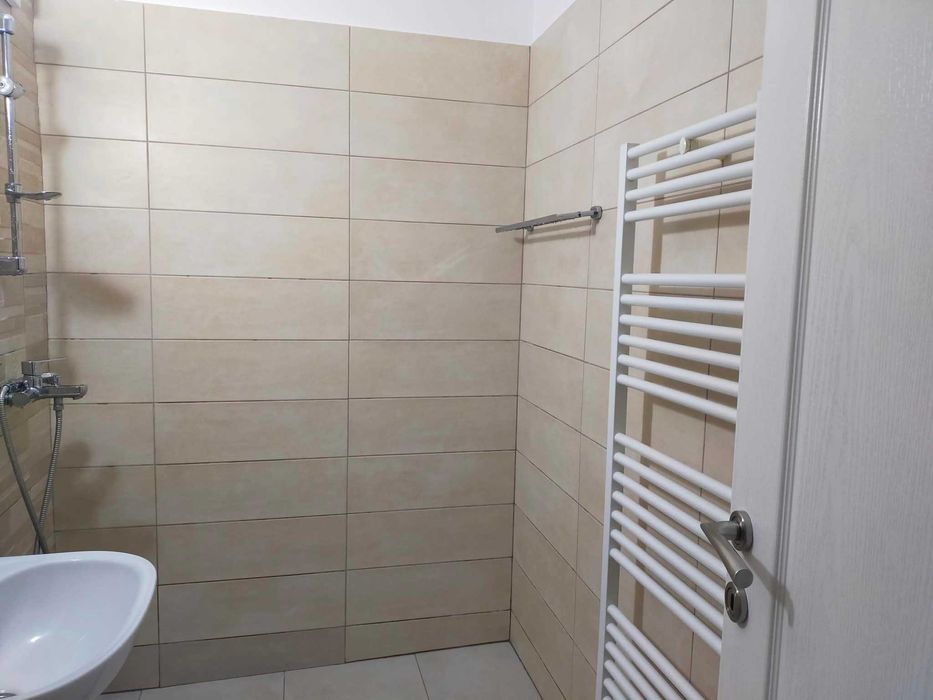 Închiriere garsonieră