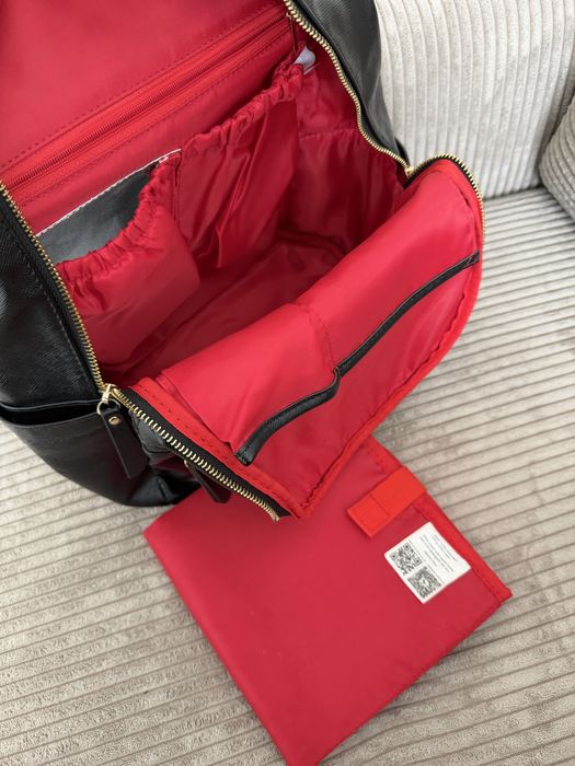 Вместительный рюкзак для мам