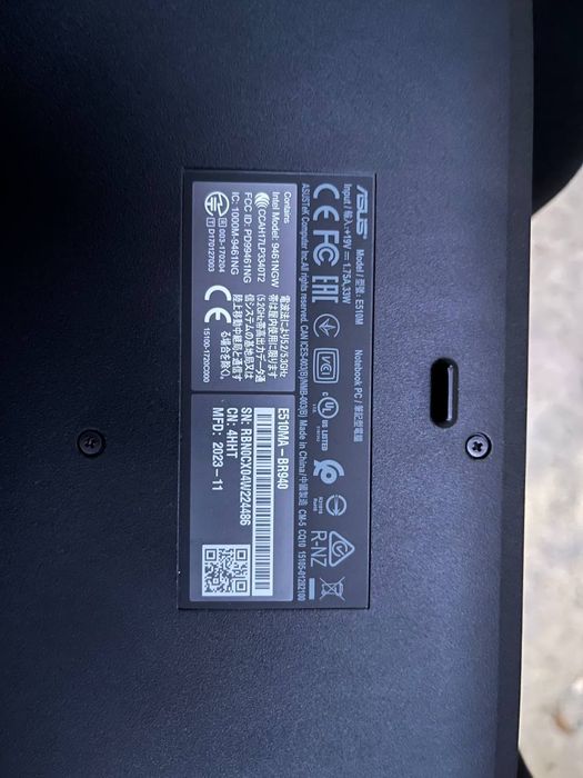 Продаётся ноутбук Asus E510