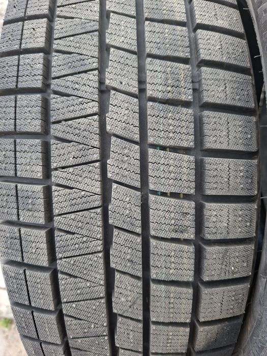 Продам шины. 225/55/18 китай