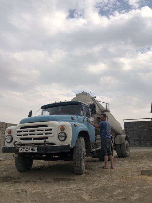 Зил цементовоз