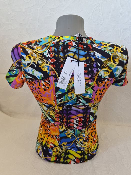 Versace Collection Дамска тениска с барокова щампа — многоцветна