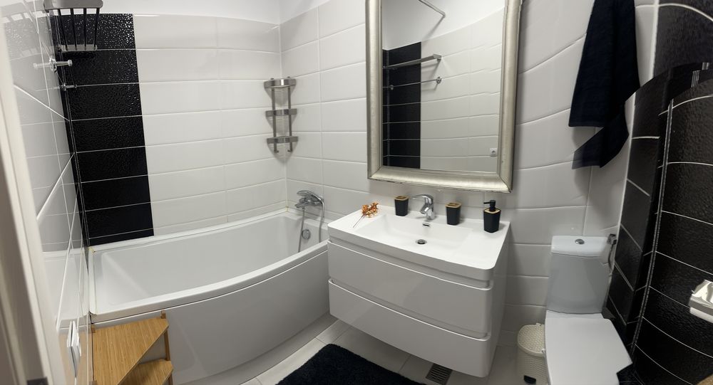 Garsoniera moderna cu balcon Bloc nou 51 m2 direct propietar