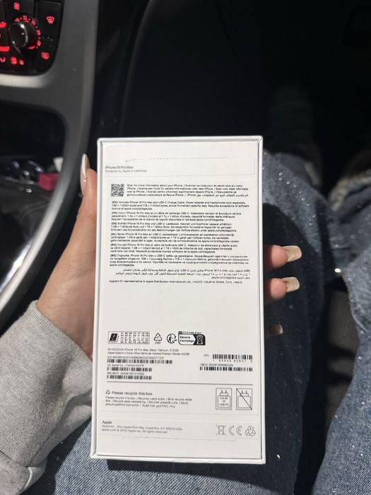 Apple 16 pro max 512  GB