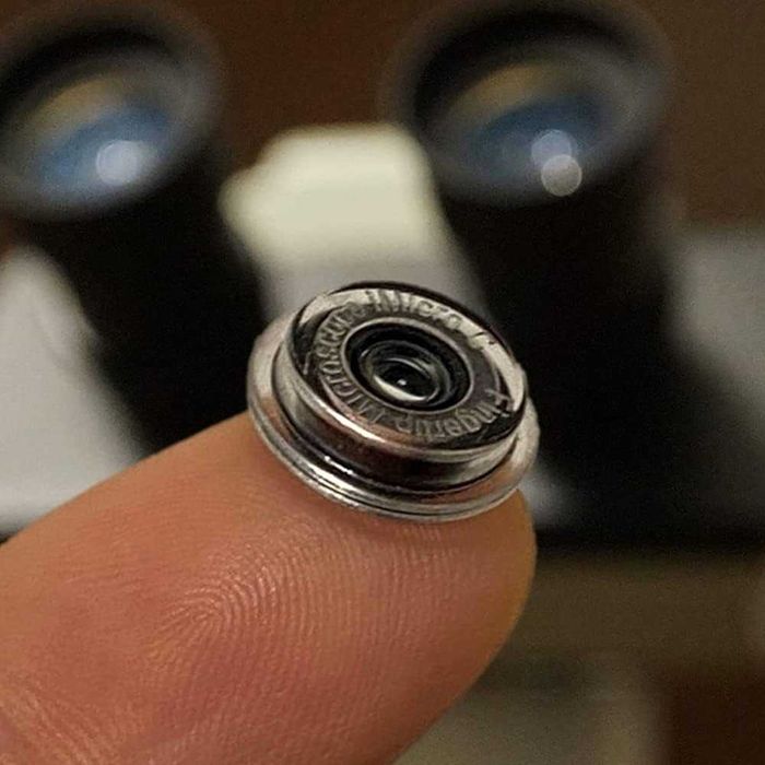 iMicro Q2 обектив- микроскоп за камера за iPhone.