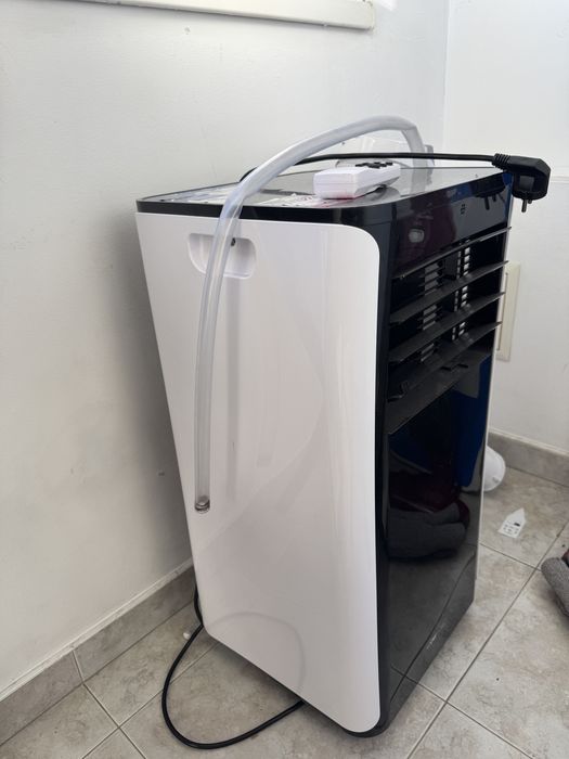 Преносим климатик, Clatronic, CL 3716, 9000 BTU, черен