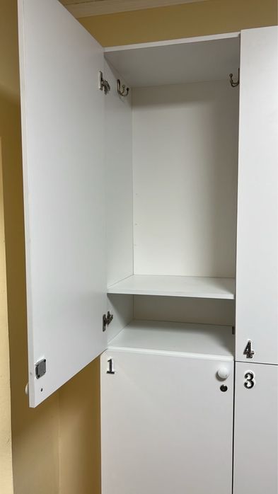 Шкафы для хостелов, спортазлов.