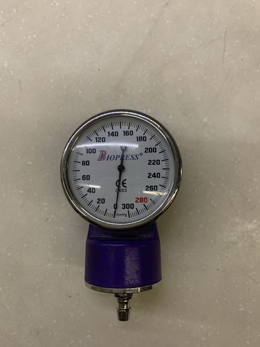 Тонометр запчасти