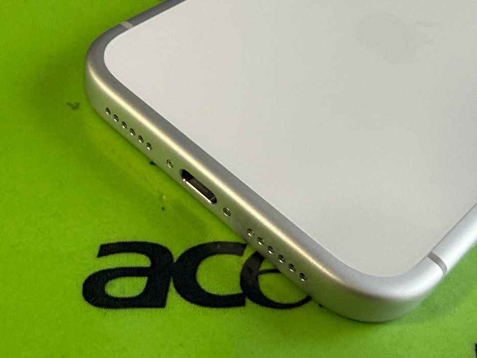 iPhone 17 Pro Max 512gb фабрично отключен