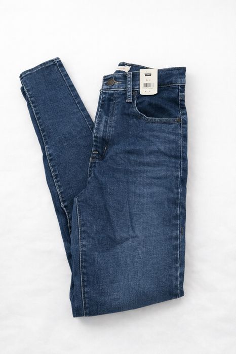 Нови дънки Levi’s