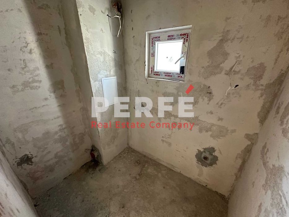 Продава се Двустаен апартамент в Бургас, Меден рудник - зона А - 65 кв.м за 1224 €/кв.м - Снимка #2