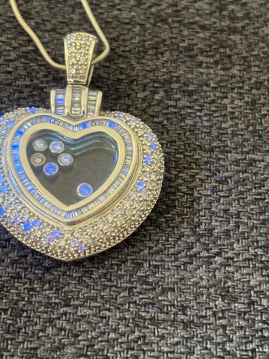 Златно сърце 18К с 220бр диаманти