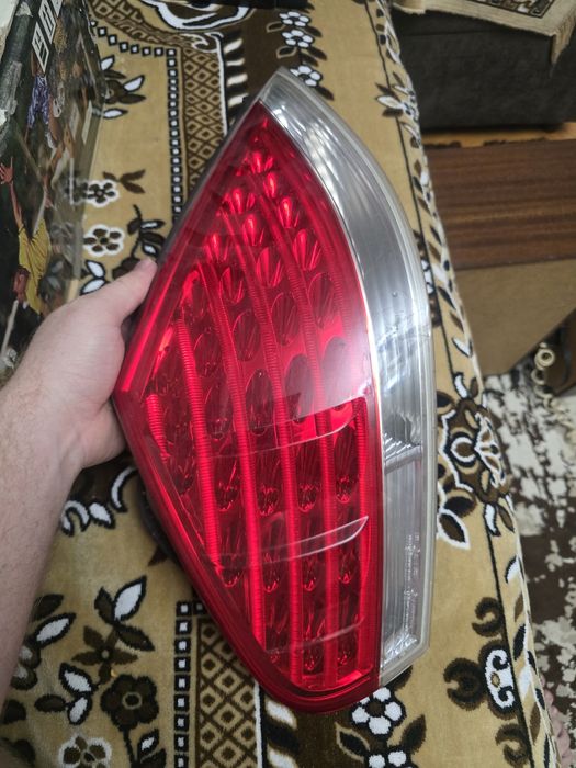 Продам фонари от BMW 645