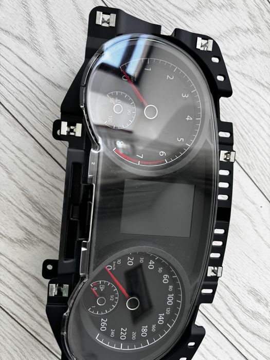 Ceasuri bord VW Golf