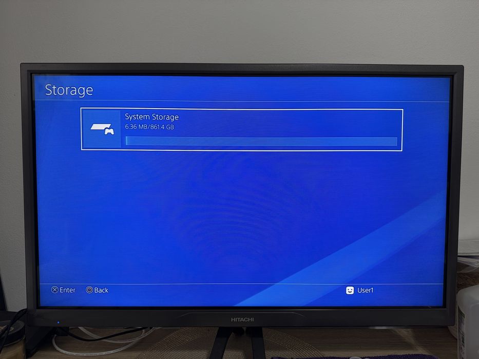 PlayStation 4 1Tb + 4 jocuri