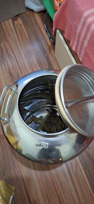 Vând bidon inox 18/10 uz alimentar 50l