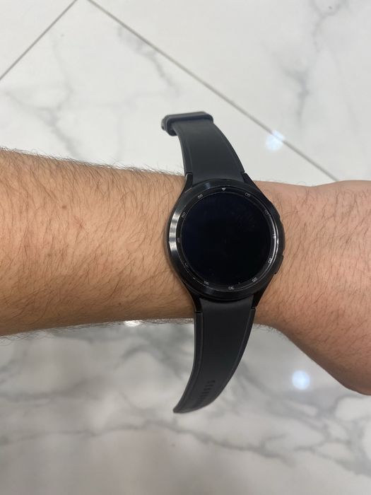 продам новые смарт часы самсунг