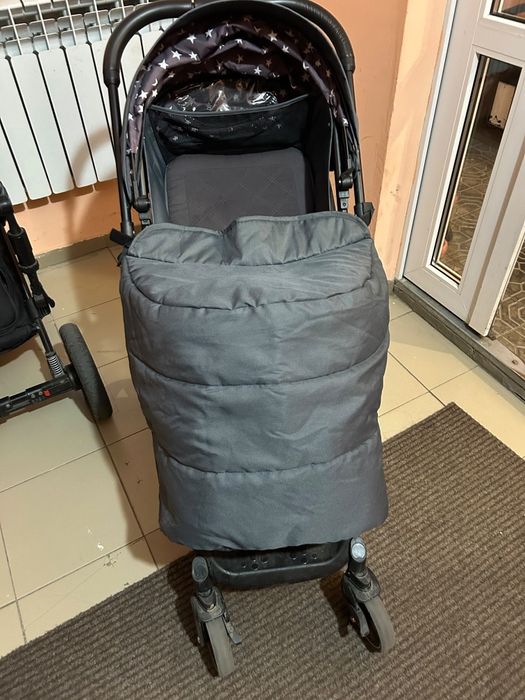 Продается прогулочная коляска