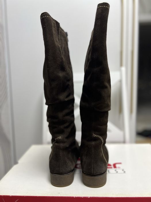 Продаю зимние сапоги