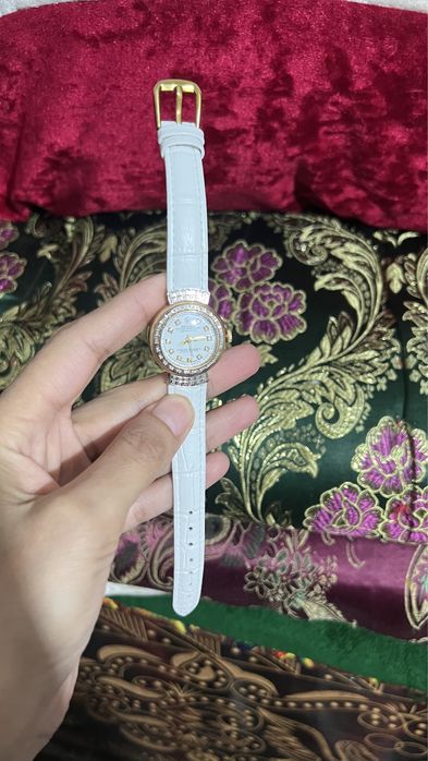 Часы ролех золото