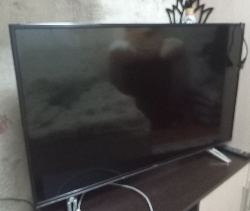 Продам Телевизор artel