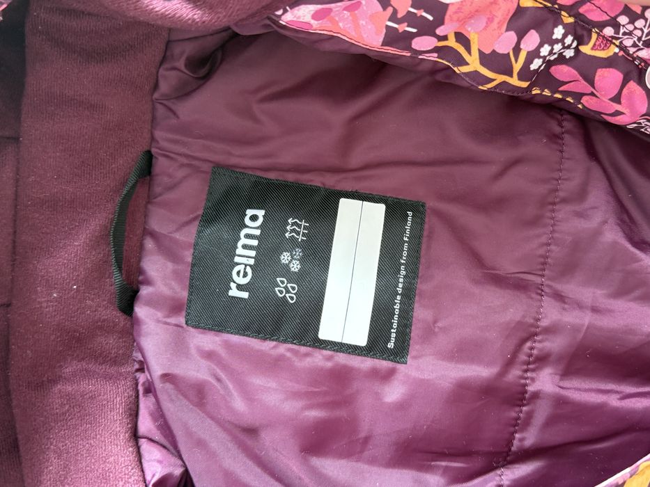 Куртка демисезонная для девочки reima