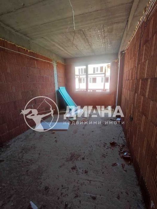 Продава се Двустаен апартамент в Пловдив, Остромила - 60 кв.м за 1284 €/кв.м - Снимка #3