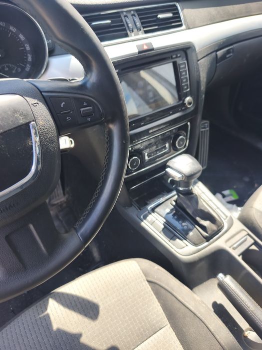 Dezmembrez Skoda superb 2012 1,6 tdi 2 0 tdi Dsg