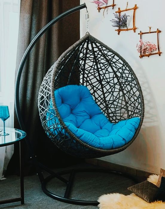 Качели кокон из ротанга